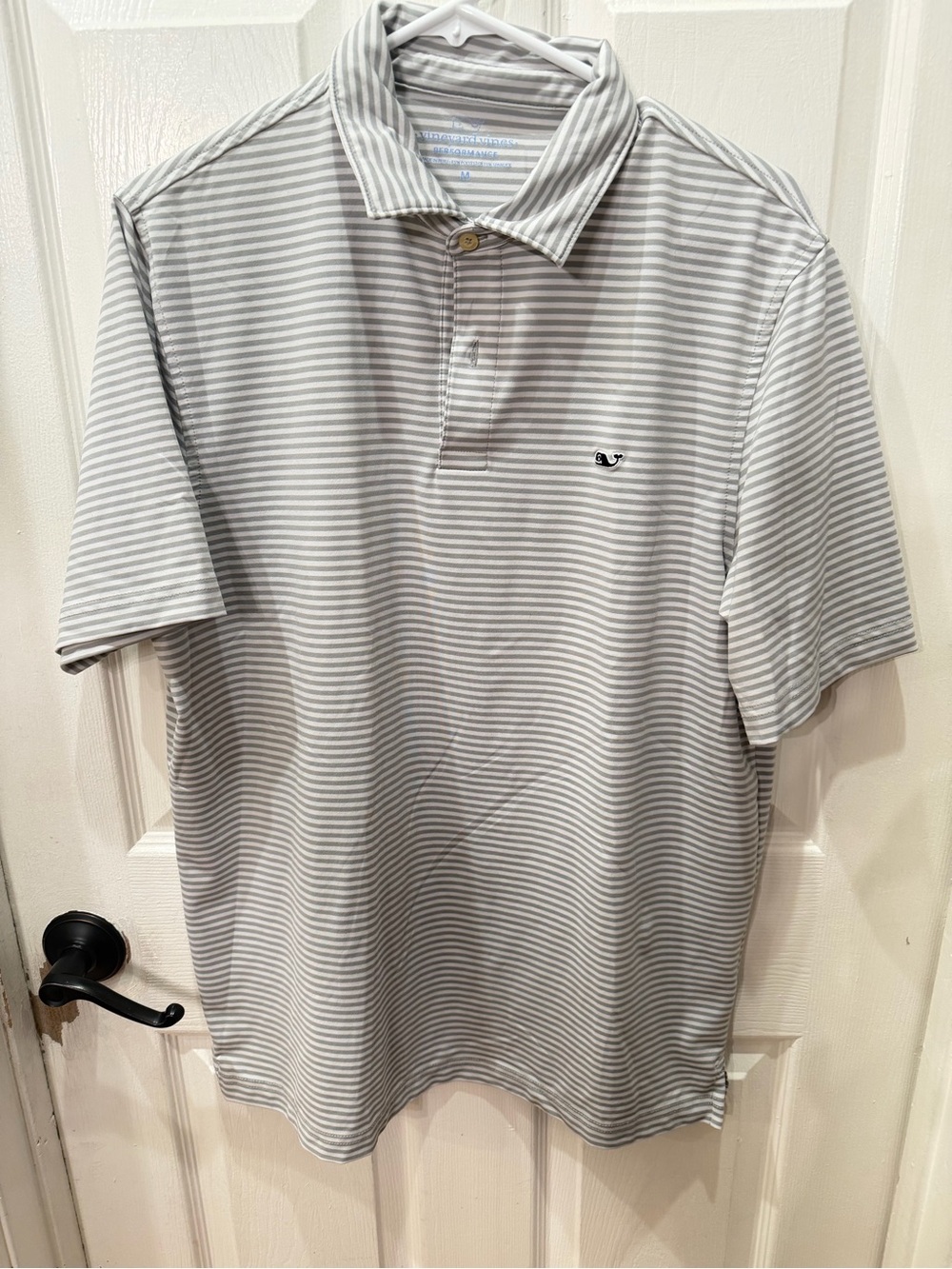 Vineyard Vines Men’s Light Gray and White Striped Polo